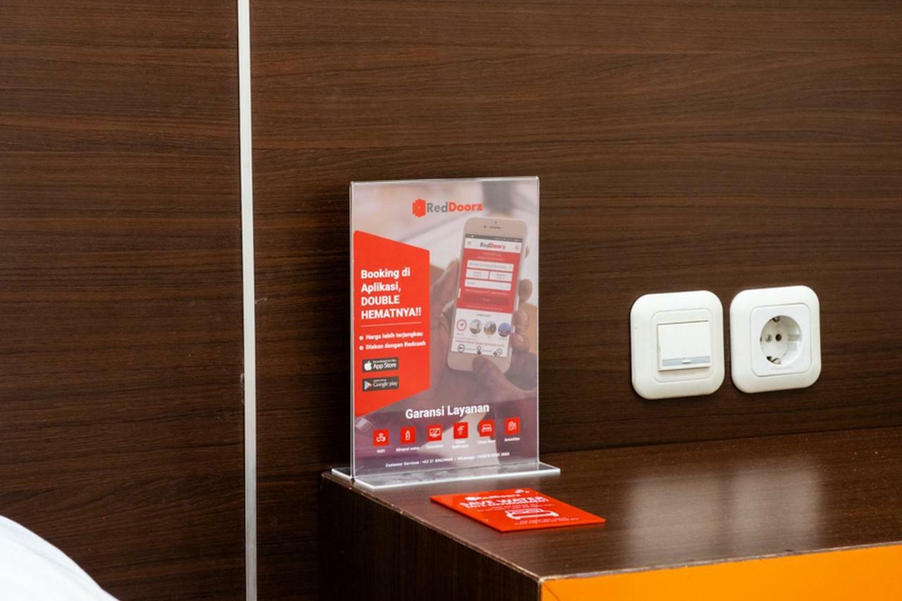 Reddoorz @ Pelita Raya Rappocini Hotel Makassar Eksteriør billede