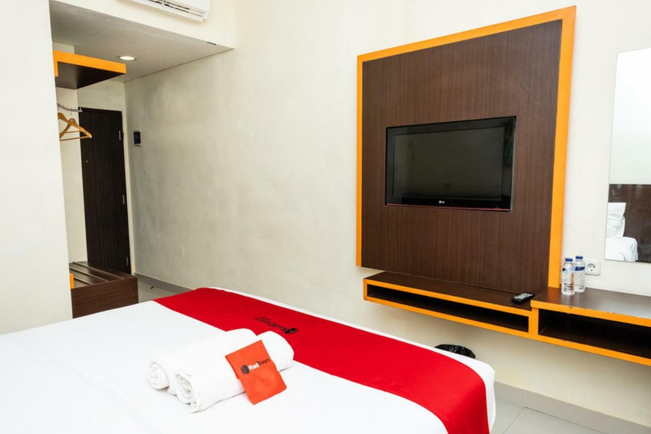 Reddoorz @ Pelita Raya Rappocini Hotel Makassar Eksteriør billede