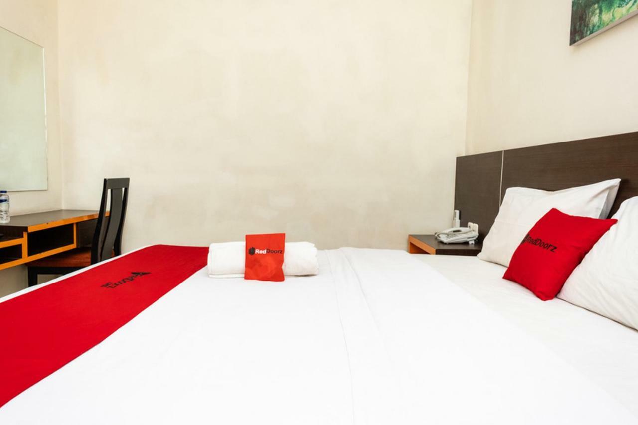 Reddoorz @ Pelita Raya Rappocini Hotel Makassar Eksteriør billede