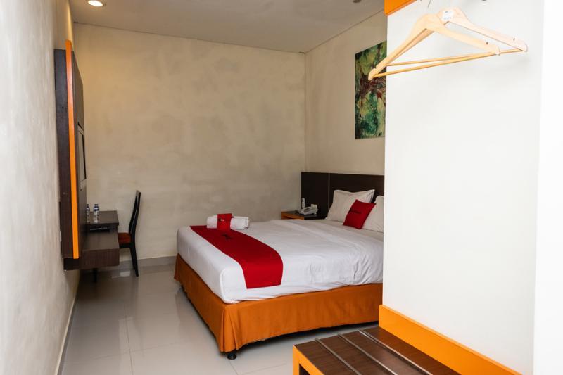 Reddoorz @ Pelita Raya Rappocini Hotel Makassar Eksteriør billede